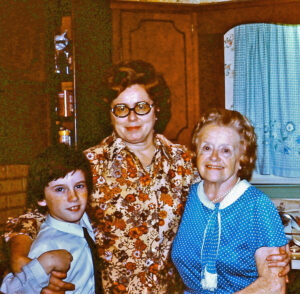 Steve, Mom, and Nan (1975)
